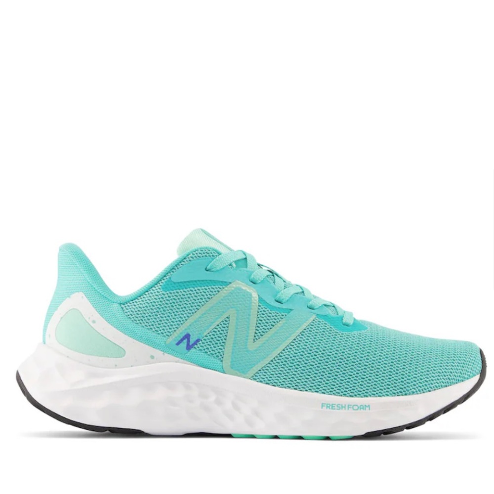 Brand new New Balance Fresh Foam in Teal